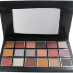 ام  ان اى شادو 18 لون _E459