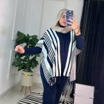 السوت 3 قطع ساده في شال بشراشيب