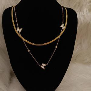 عقد نسائي طبقتين بشكل فراشات