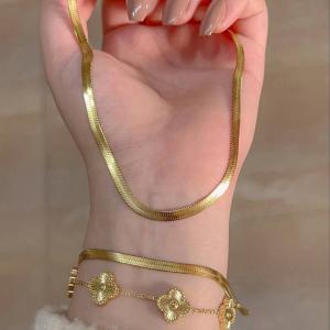 طقم حيه +انسيال كروس