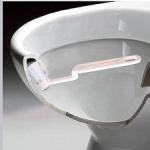 فرشة تواليت منحنية بالحامل 1 قطعة أبيض KM