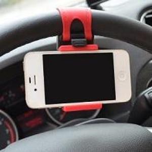 حامل موبيل للسيارة على الدركسيون