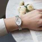 ساعه غصن الوان متعدده ذهبي وفضي