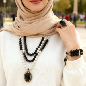 عقد لولي مايوركا