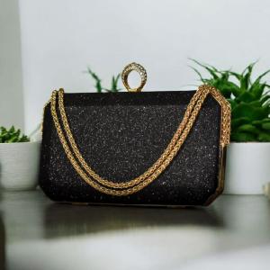 شنطة سواريه