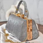 شنطة سواريه