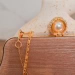 شنطة سواريه