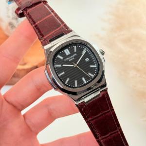 ساعه جلد اسباني اشكال