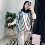 السوت 3 قطع ساده في شال بشراشيب