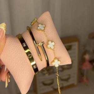 طقم اسوار كروس +مسمار+اسوار منقوش