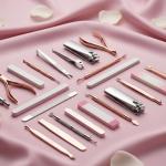 ادوات العناية بلاظافر