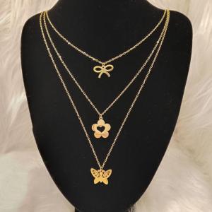 سلسلة نسائية من ثلاث طبقات بشكل فيونكة و وردة و فراشة