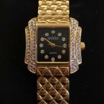 ساعه سمبوسكات يد معدن فضي وذهبي الوان