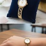 ساعه فضي وذهبي الوان استيك معدن مضلع