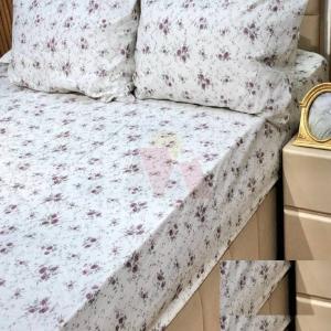 ملايه استيك 3 قطع ابيض في ورد بنفسجي