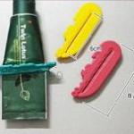 حامل معجون شكل تمساح 3 قطع ألوان متعددة KM