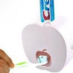 حامل و موزع معجون الأسنان الأوتوماتيكى يثبت بلاصق دبل فيس على الحائط شكل تفاحة ألوان متعددة