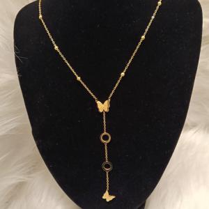 سلسلة نسائية بشكل فراشات مع حلقات