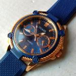 ساعة يد بلون ازرق داكن