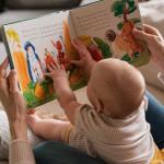 كتب تفاعلية لمراحل الطفل