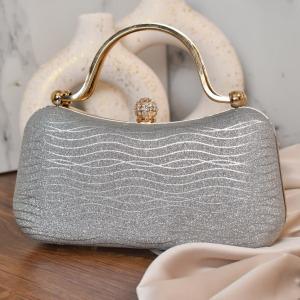 شنطة سواريه